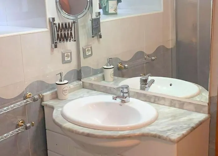 Feriehus Costa Marina, Casa En Grajano Cerca Del Mar Gajano